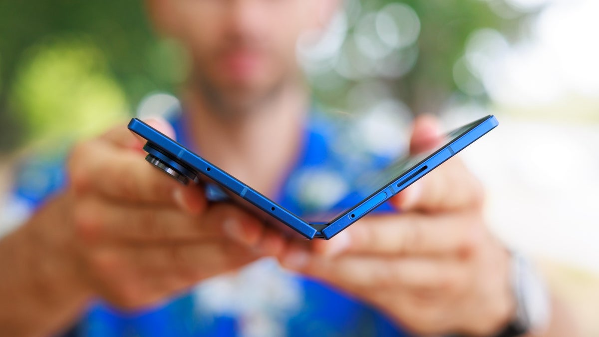 Чудова угода Galaxy Z Fold 7 заощаджує вам 600 доларів за тиждень до Чорної п’ятниці